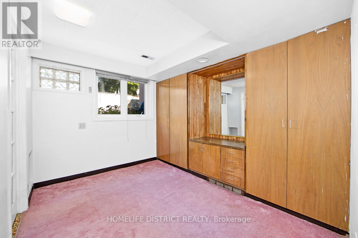 22 Greenland Road, Toronto, Ontario  M3C 1N2 - Photo 27 - C12750508