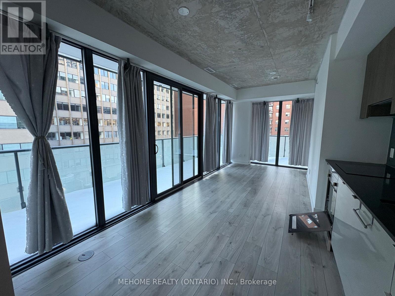 621 - 161 Roehampton Avenue, Toronto, Ontario  M4P 0C8 - Photo 4 - C12750528