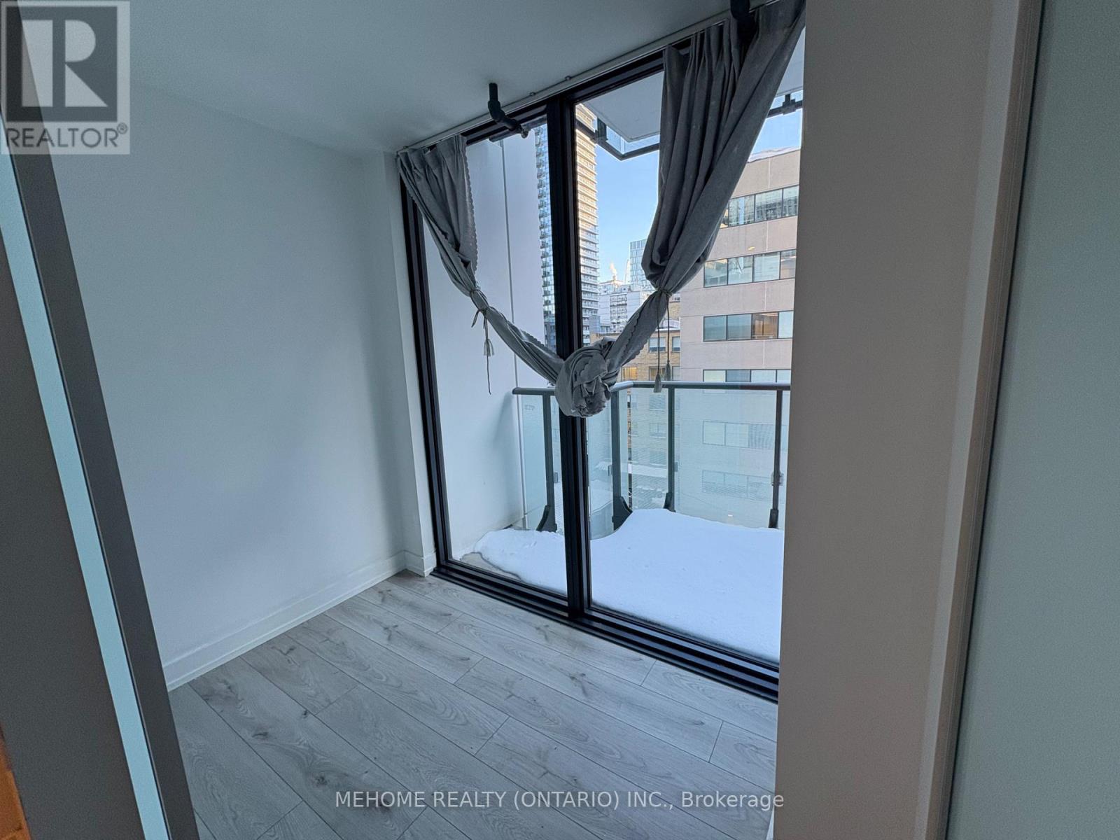 621 - 161 Roehampton Avenue, Toronto, Ontario  M4P 0C8 - Photo 6 - C12750528