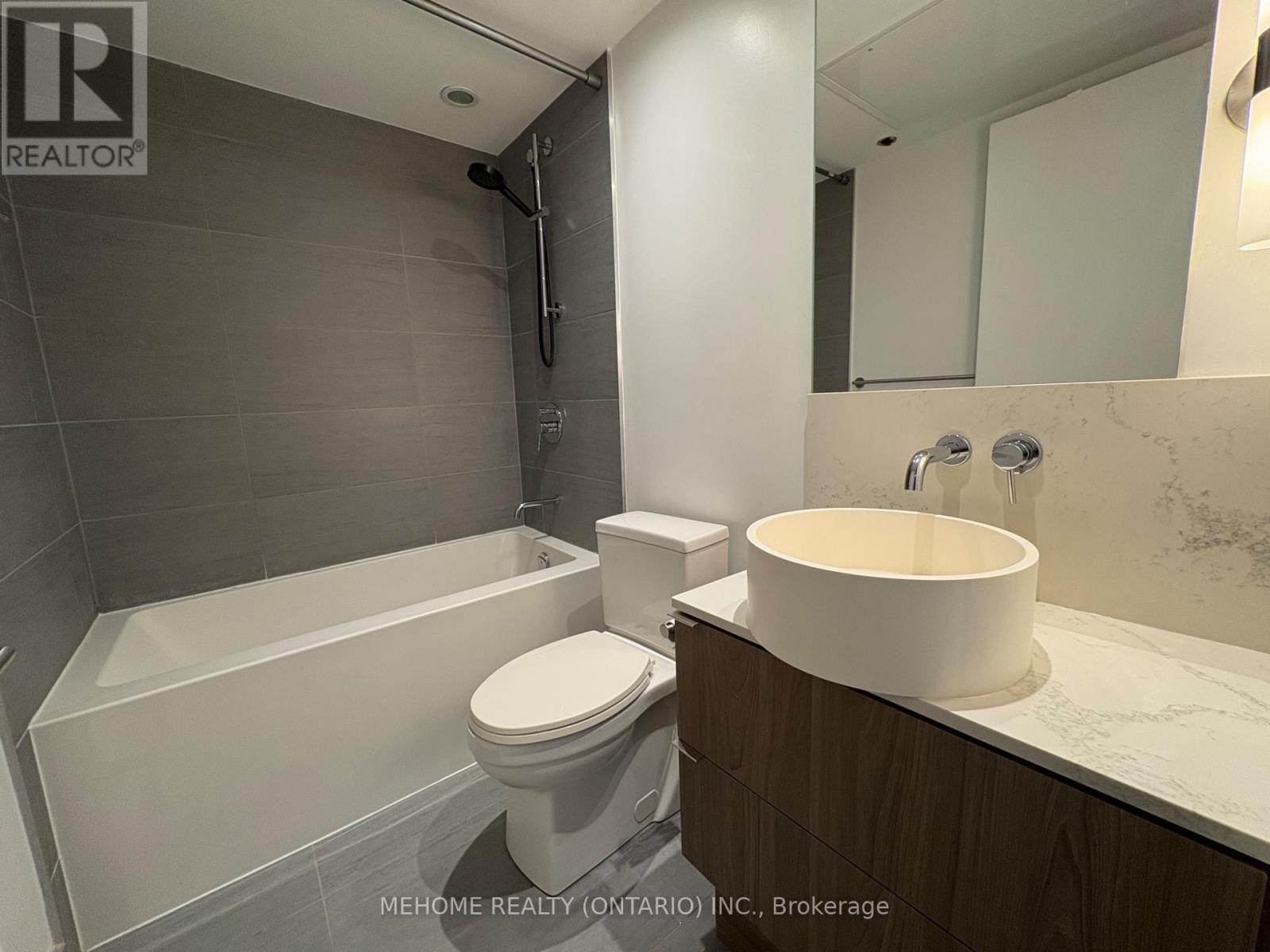 621 - 161 Roehampton Avenue, Toronto, Ontario  M4P 0C8 - Photo 7 - C12750528