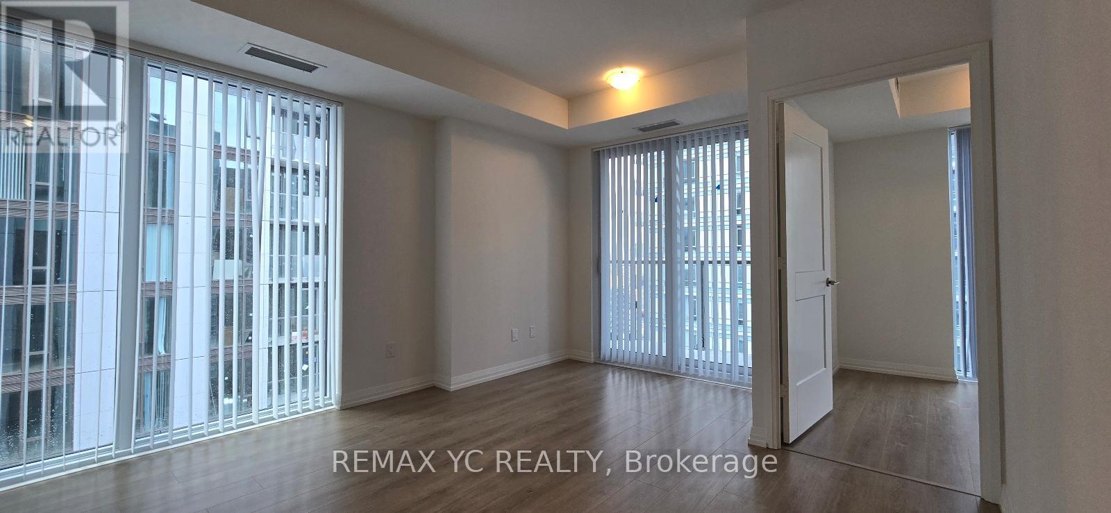 4205 - 8 Widmer Street, Toronto, Ontario  M5V 0W6 - Photo 6 - C12750626