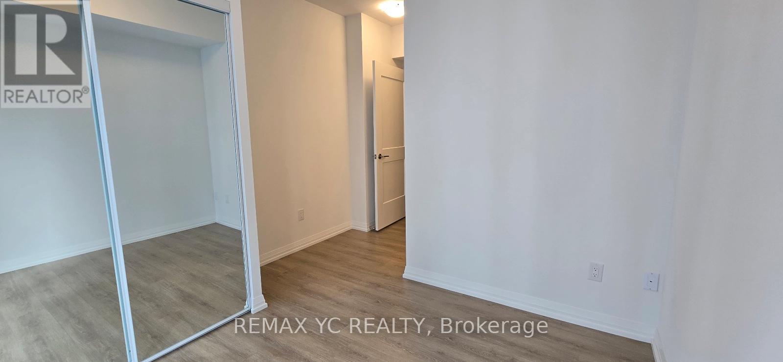 4205 - 8 Widmer Street, Toronto, Ontario  M5V 0W6 - Photo 9 - C12750626