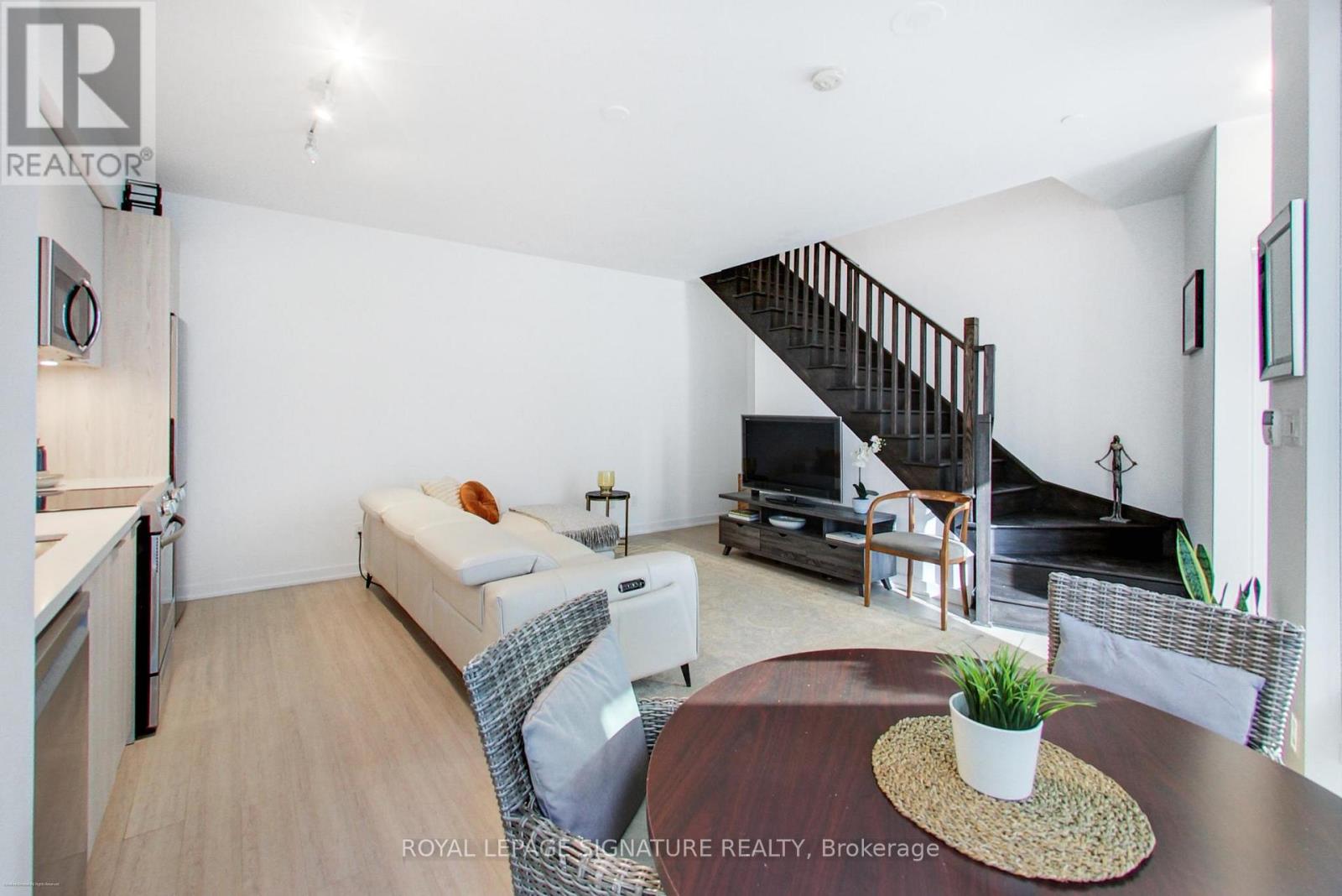 Th105 - 30 Ordnance Street, Toronto, Ontario  M6K 0C8 - Photo 10 - C12750688