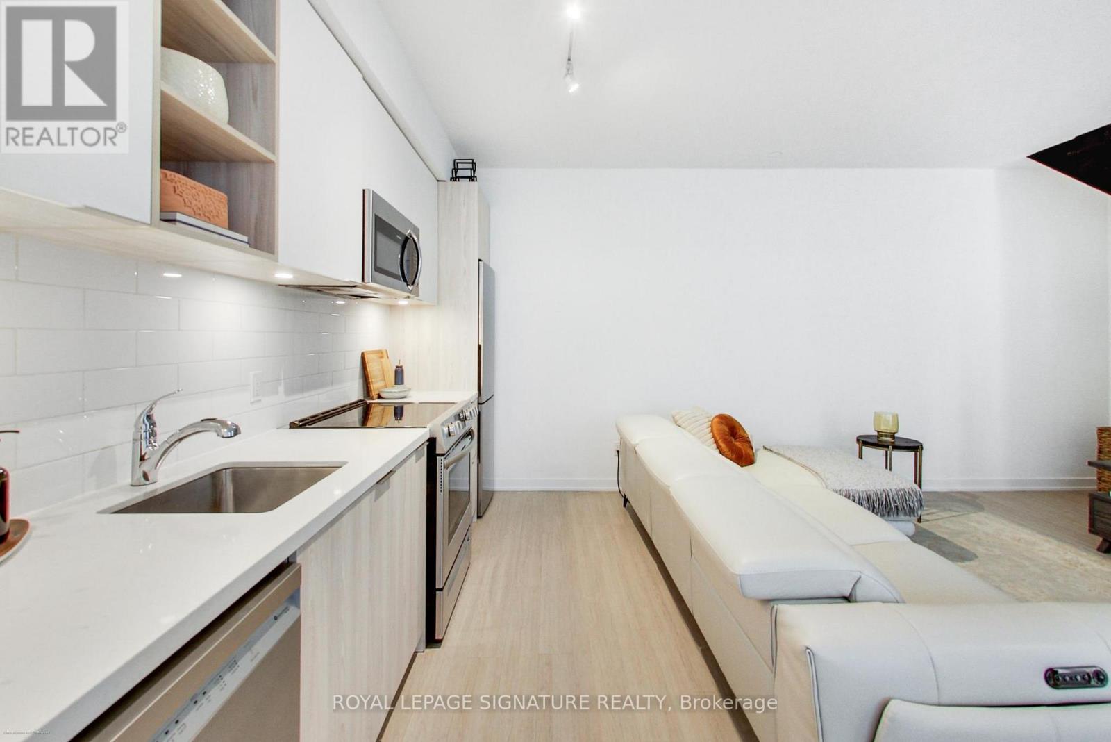 Th105 - 30 Ordnance Street, Toronto, Ontario  M6K 0C8 - Photo 12 - C12750688