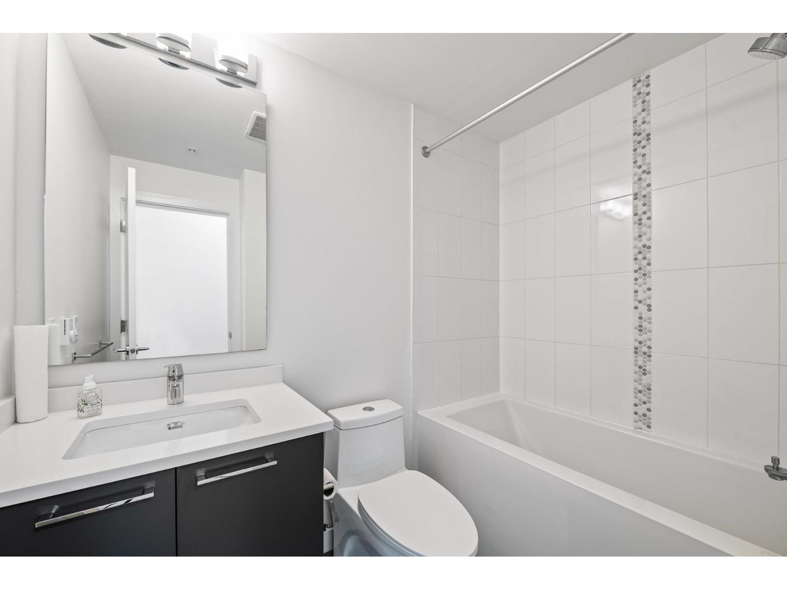 B306 20834 80 Avenue, Langley, British Columbia  V2Y 3M4 - Photo 23 - R3085079