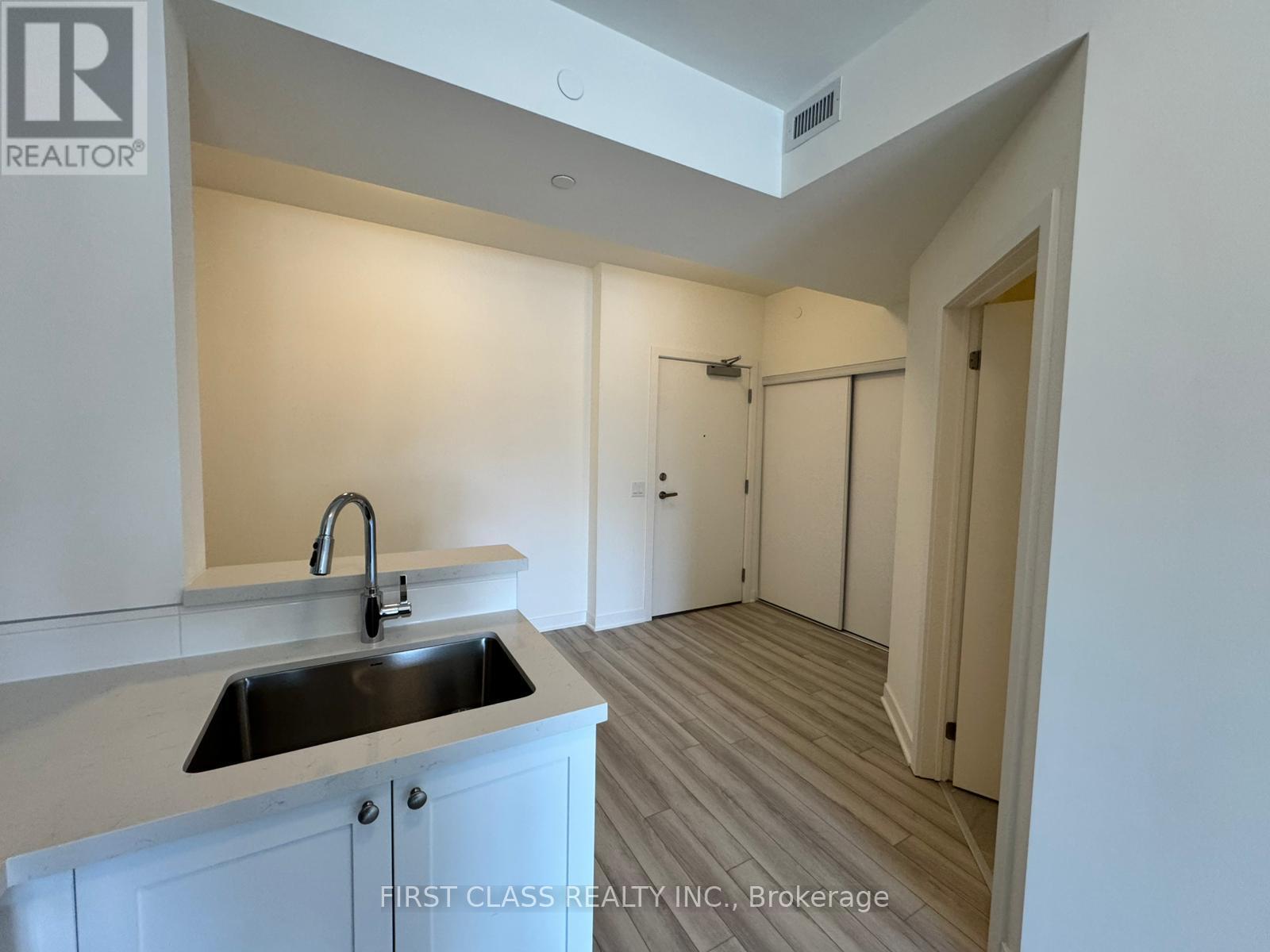 318 - 51 Clarington Boulevard, Clarington, Ontario  L1C 7J8 - Photo 5 - E12750462