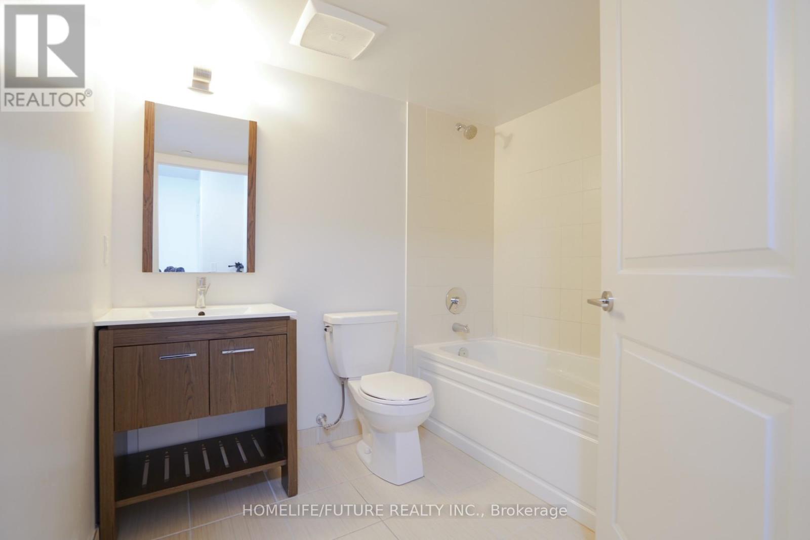 211 - 30 Meadowglen Place, Toronto, Ontario  M1G 0A6 - Photo 7 - E12750468