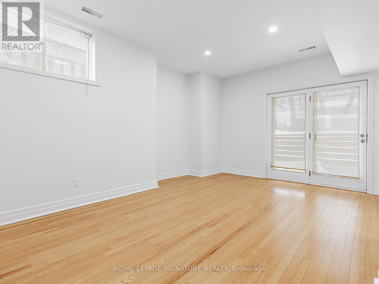 Lower - 44 Thatcher Avenue, Toronto, Ontario  M1M 2M2 - Photo 2 - E12750556