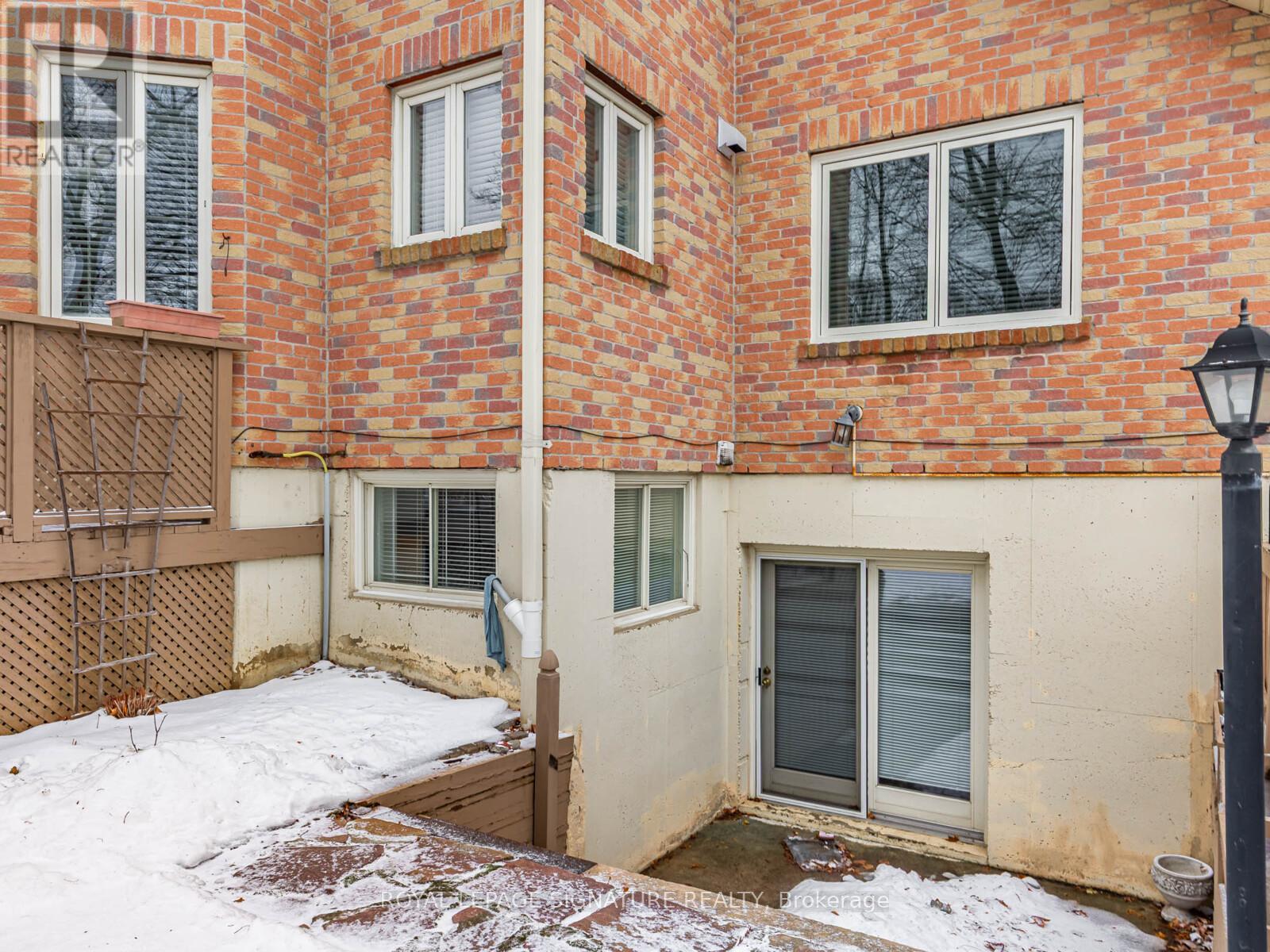 Lower - 44 Thatcher Avenue, Toronto, Ontario  M1M 2M2 - Photo 26 - E12750556