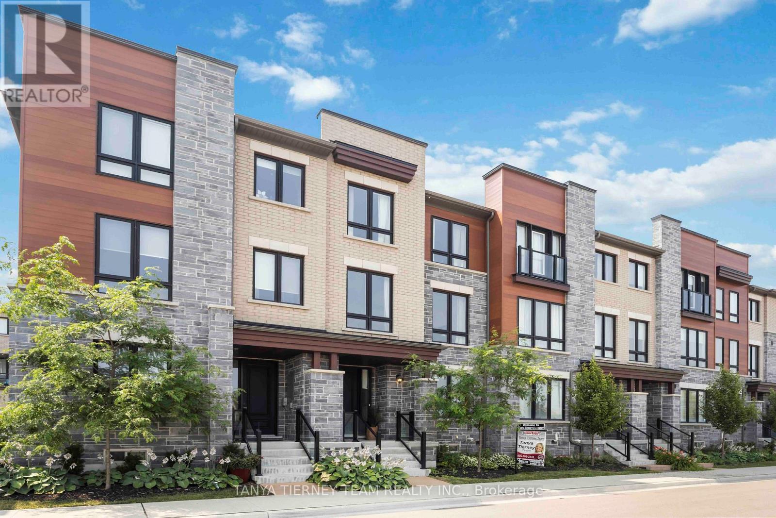 36 DOCKSIDE WAY, Whitby, Ontario