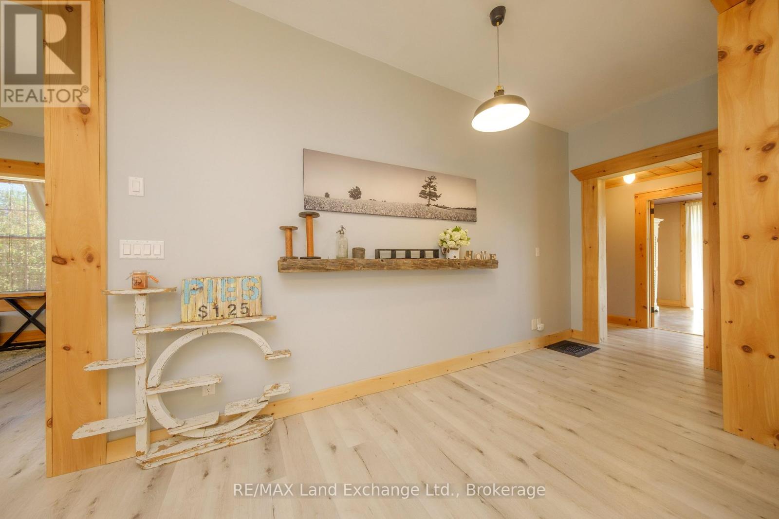 511 Havelock Street, Huron-Kinloss, Ontario  N0G 2H0 - Photo 22 - X12372855