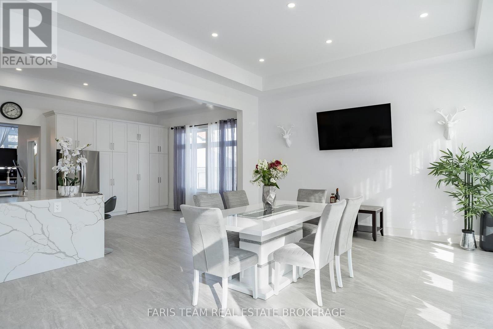 90 Scanlon Avenue, Bradford West Gwillimbury (Bradford), Ontario  L3Z 1C9 - Photo 15 - N12750516