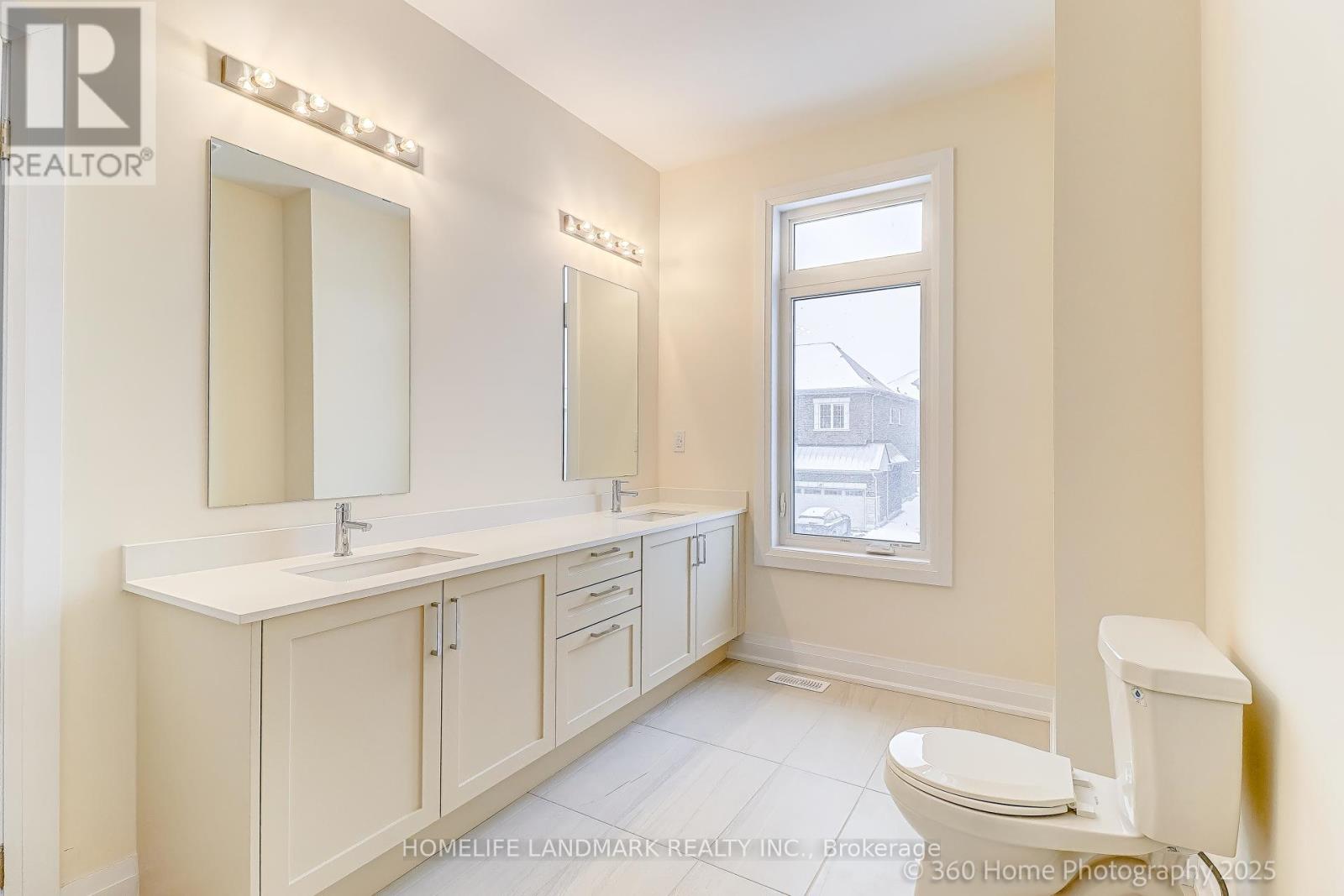 8 Mapleton Street, Richmond Hill, Ontario  L4E 1N1 - Photo 16 - N12750546