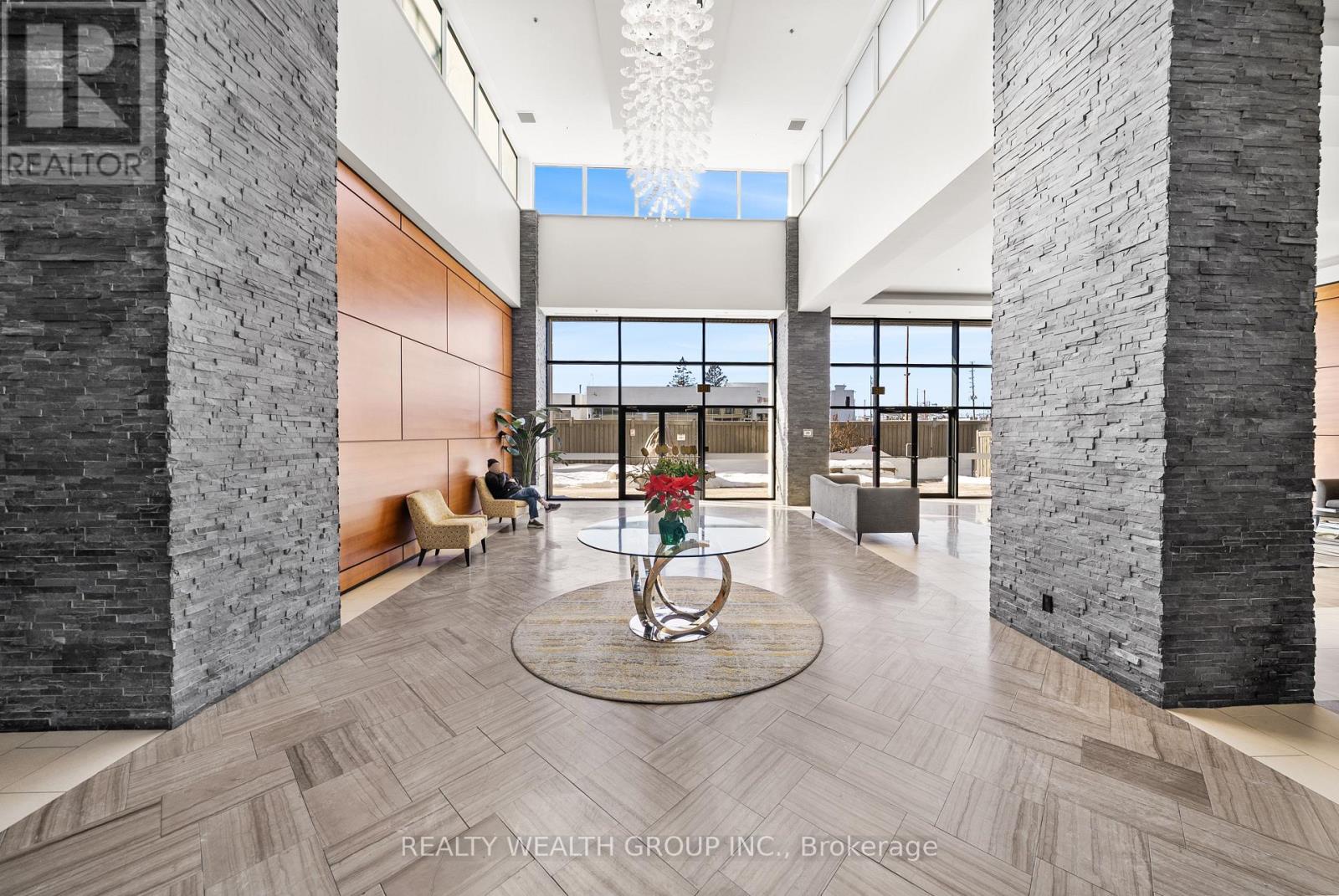 520 - 12 Woodstream Boulevard, Vaughan, Ontario  L4L 8C3 - Photo 4 - N12750582