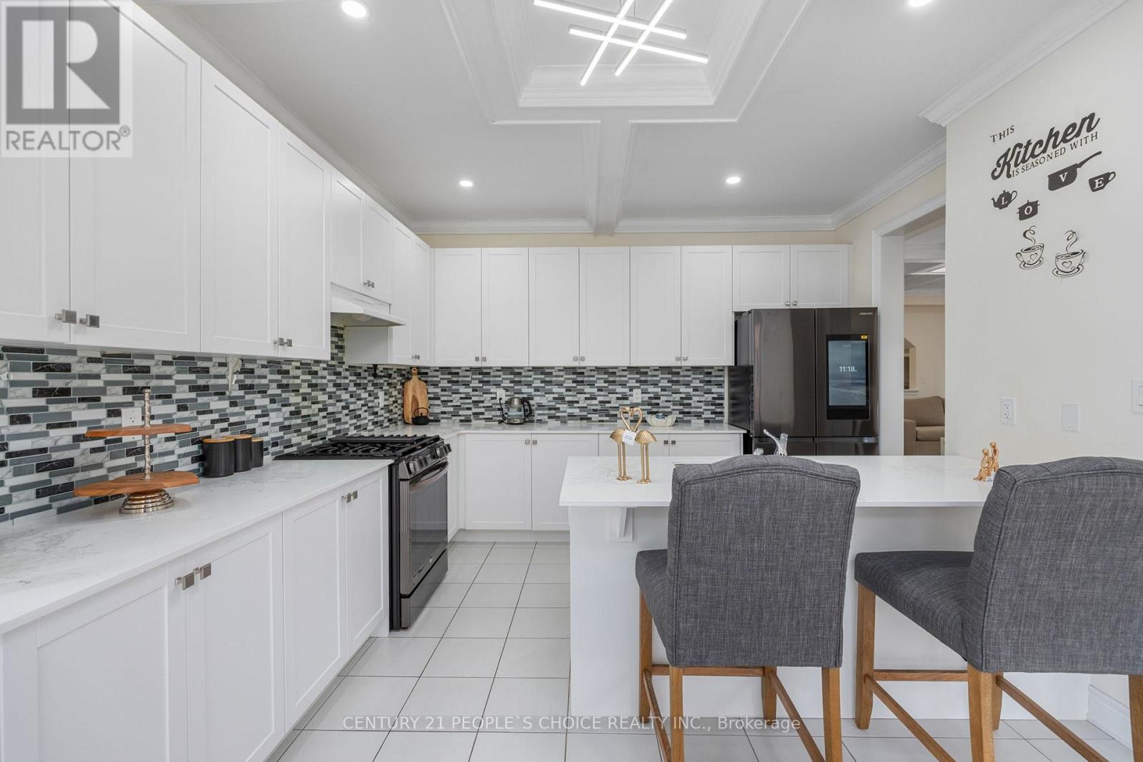 64 Coldwell Bay Circle, Vaughan, Ontario  L4H 5E9 - Photo 13 - N12750590