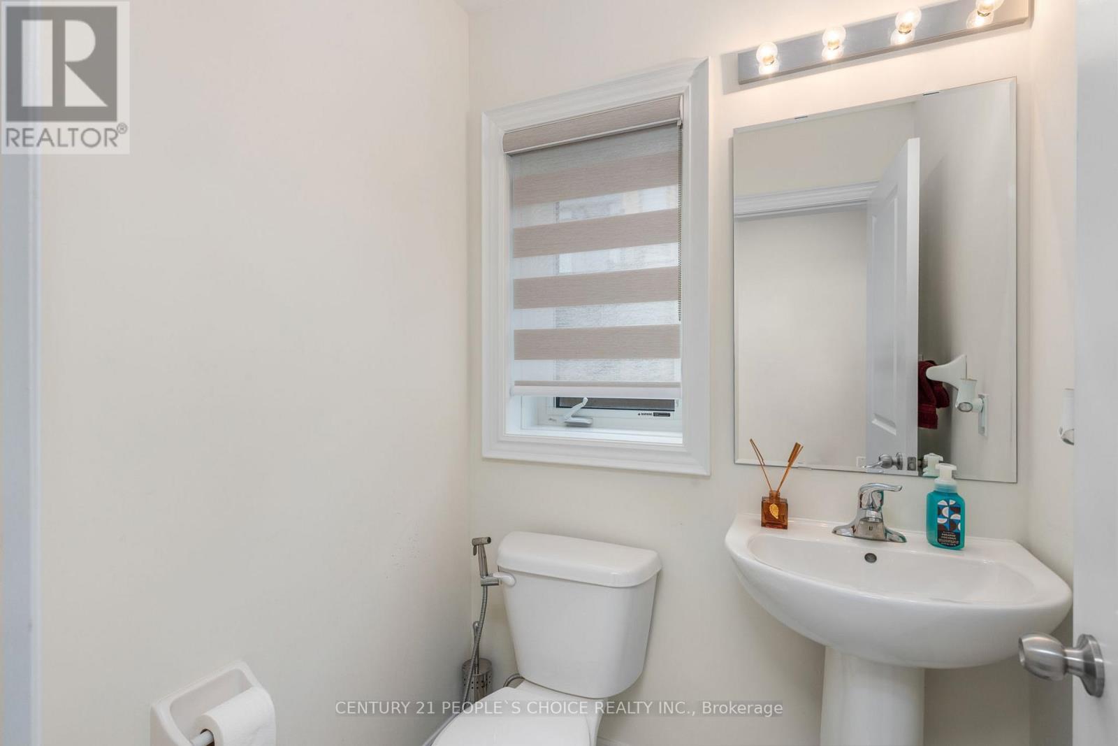 64 Coldwell Bay Circle, Vaughan, Ontario  L4H 5E9 - Photo 33 - N12750590