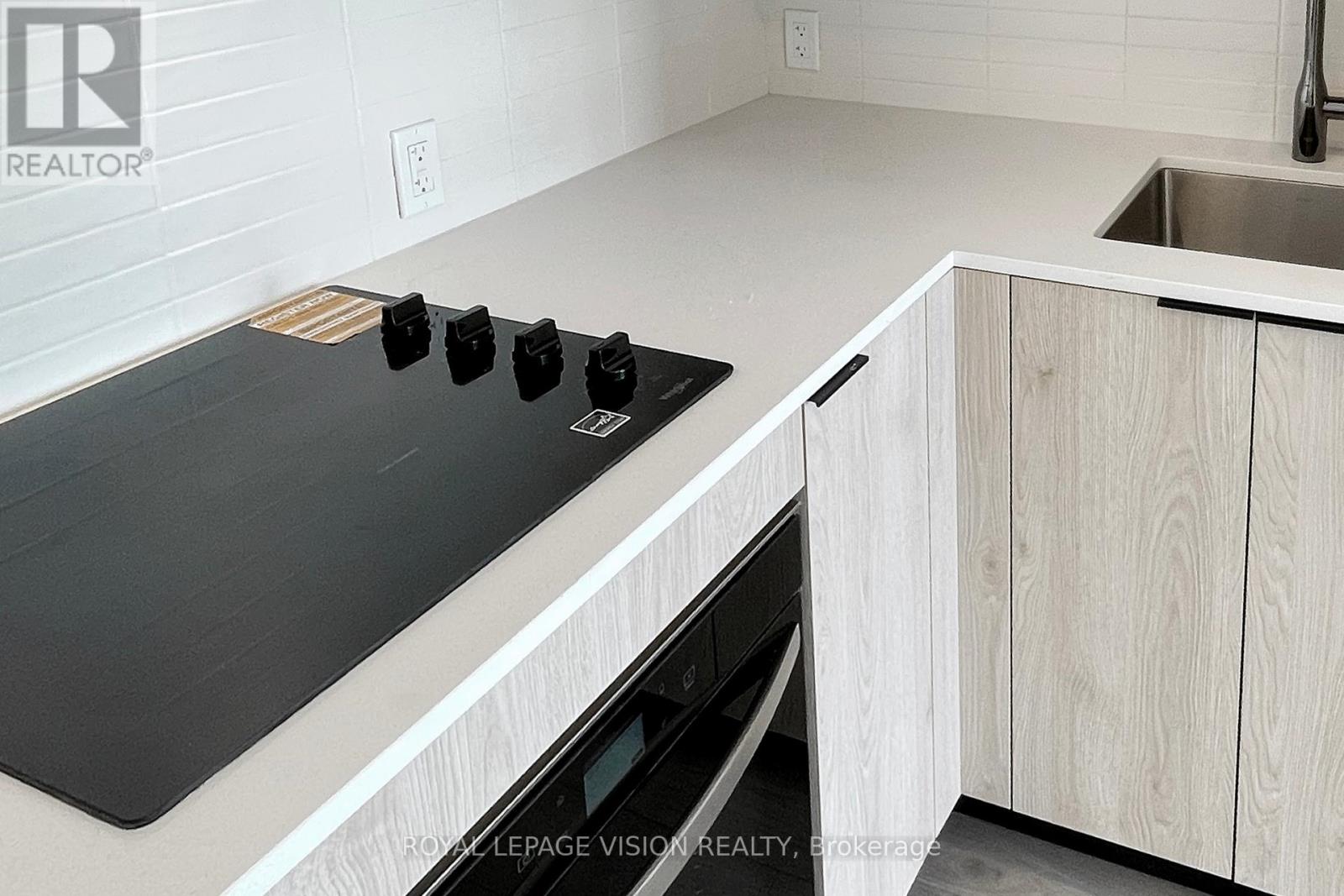 714 - 1007 The Queensway Way, Toronto, Ontario  M8Z 0H4 - Photo 12 - W12750458