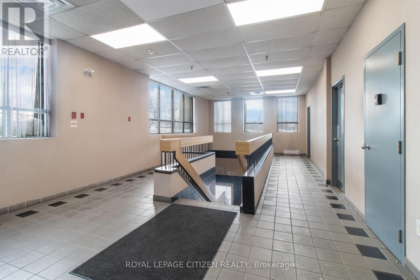 203 - 2610 Weston Road, Toronto, Ontario  M9N 2B1 - Photo 14 - W12750490