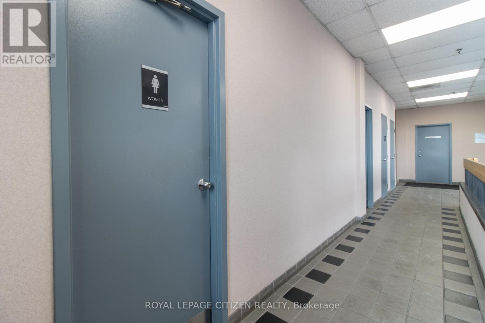 203 - 2610 Weston Road, Toronto, Ontario  M9N 2B1 - Photo 18 - W12750490