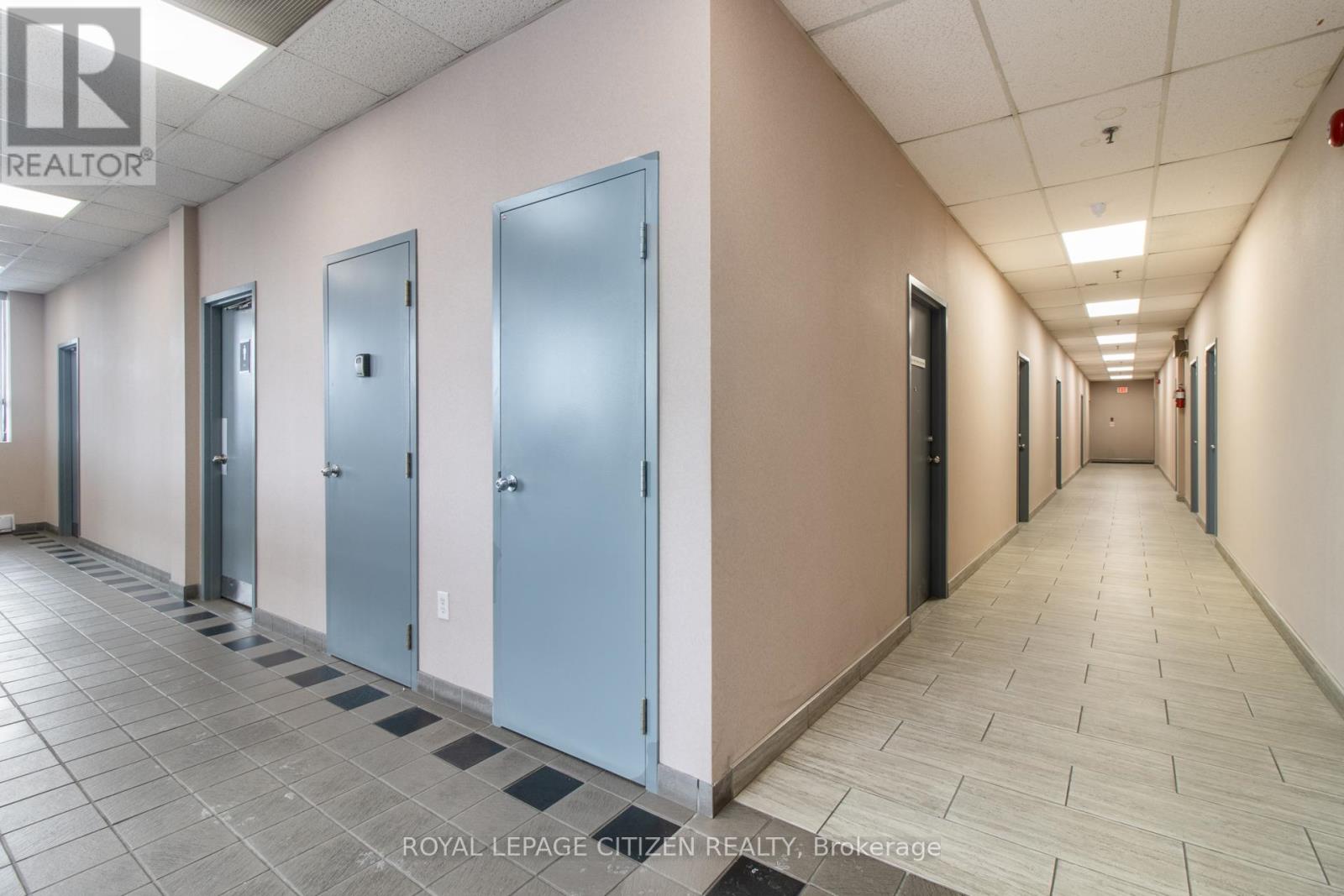 203 - 2610 Weston Road, Toronto, Ontario  M9N 2B1 - Photo 19 - W12750490