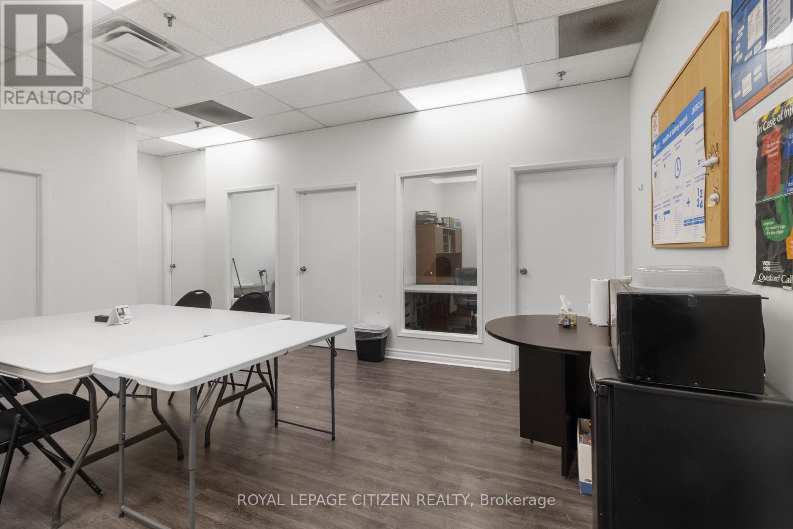 203 - 2610 Weston Road, Toronto, Ontario  M9N 2B1 - Photo 28 - W12750490