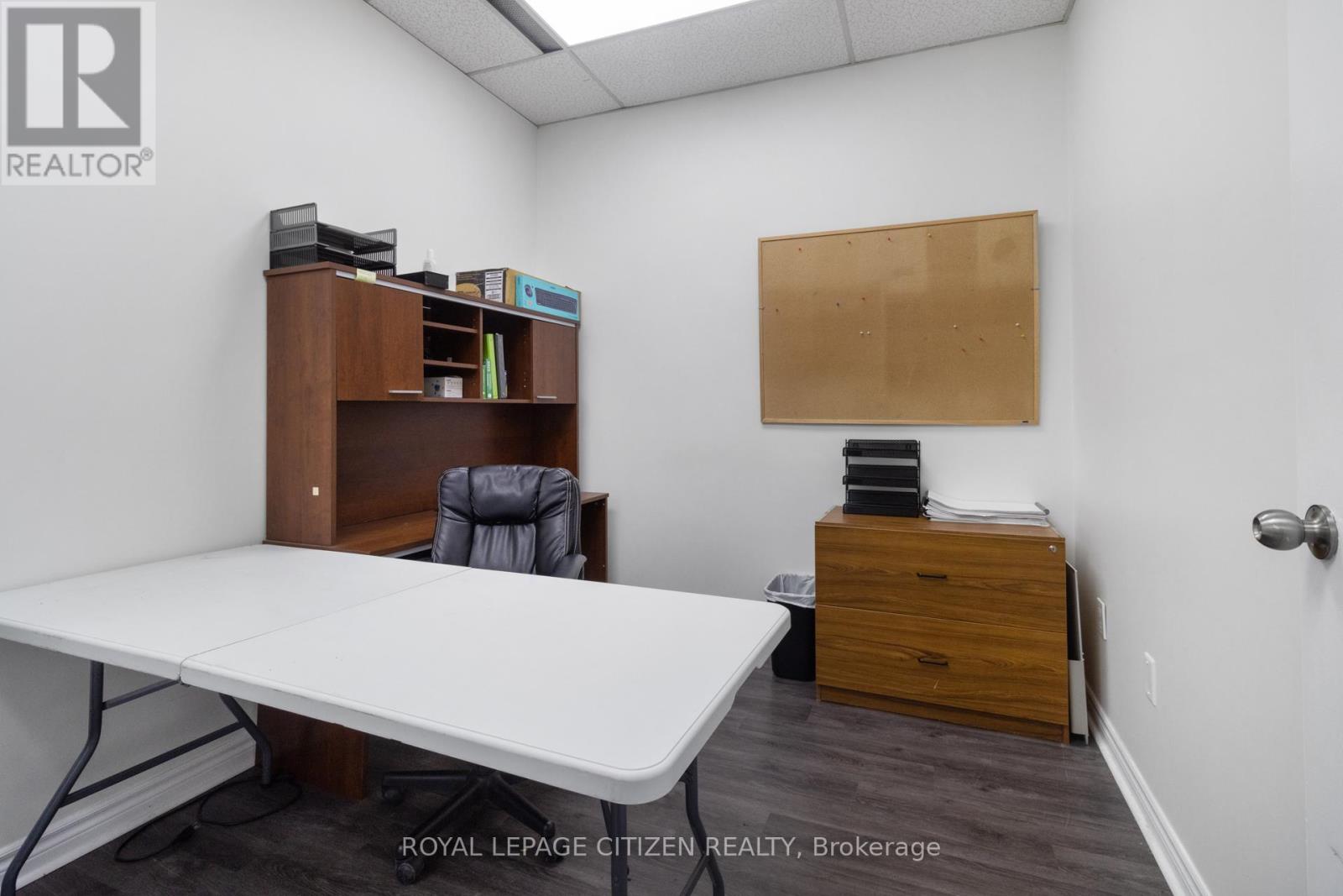 203 - 2610 Weston Road, Toronto, Ontario  M9N 2B1 - Photo 32 - W12750490