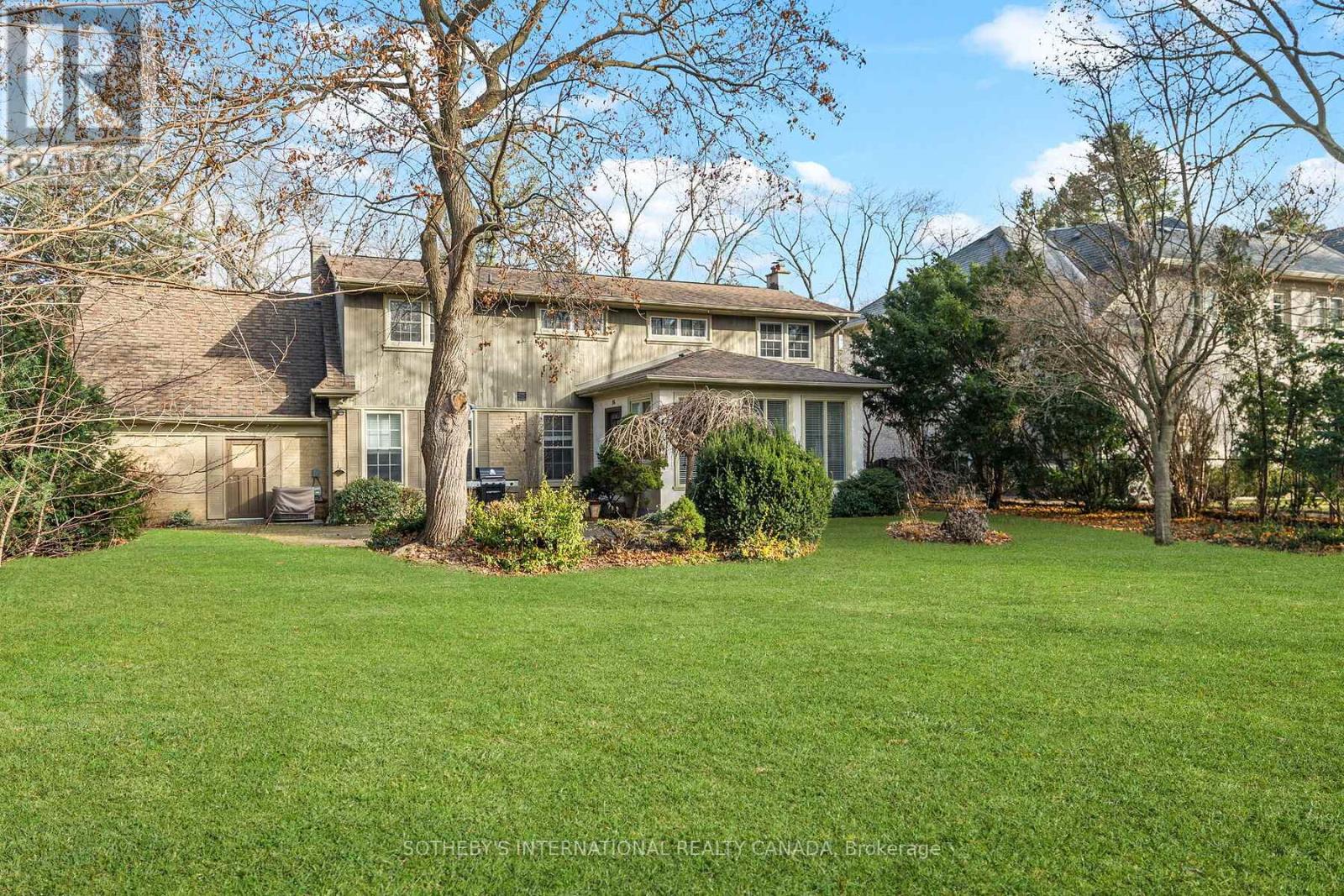 56 Edgehill Road, Toronto, Ontario  M9A 4N5 - Photo 16 - W12750500