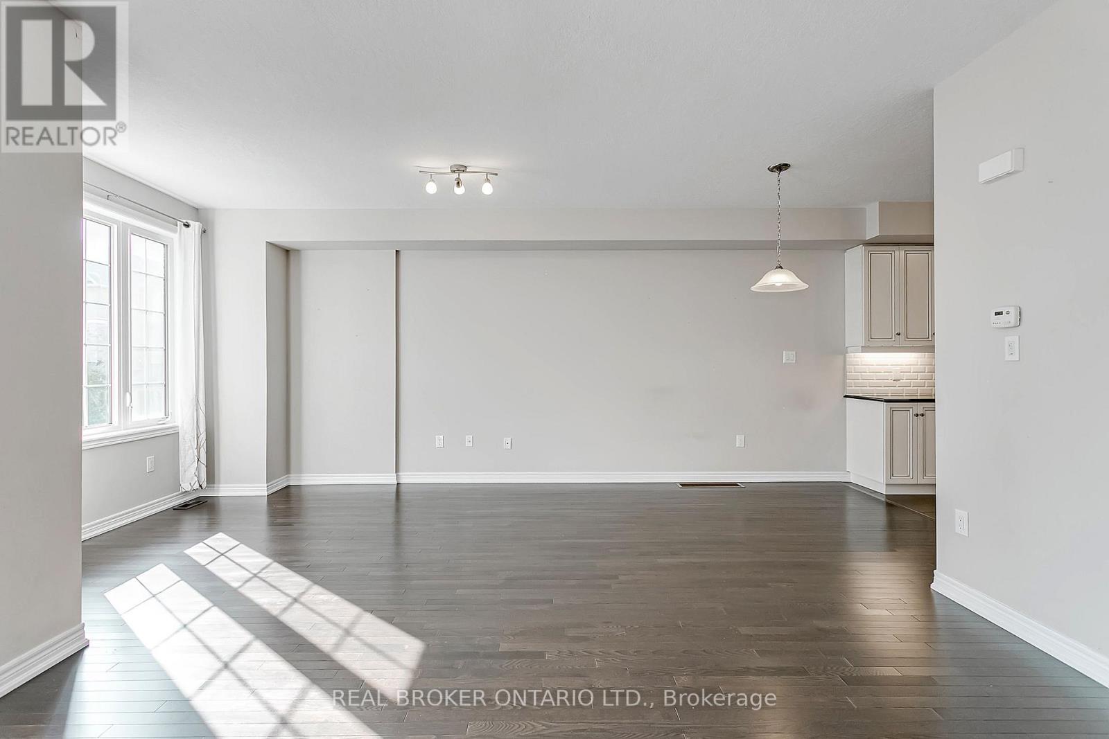 3102 Cornell Common, Oakville, Ontario  L6H 7E3 - Photo 11 - W12750522