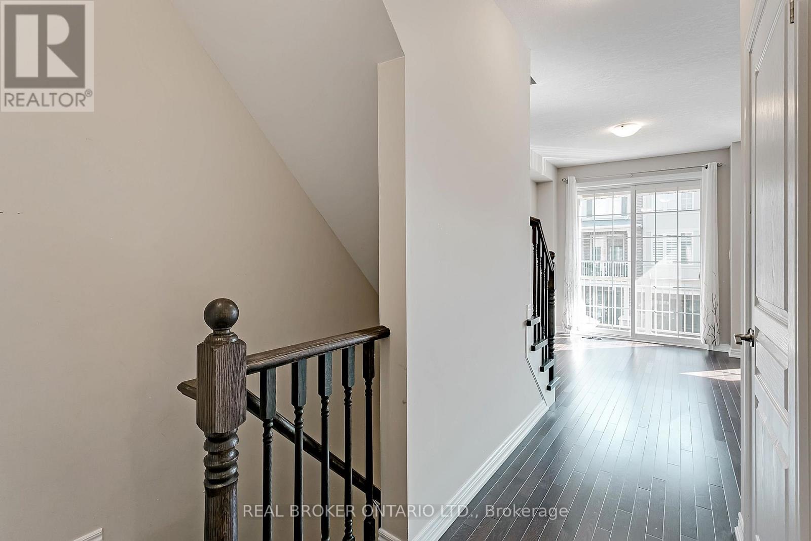 3102 Cornell Common, Oakville, Ontario  L6H 7E3 - Photo 7 - W12750522