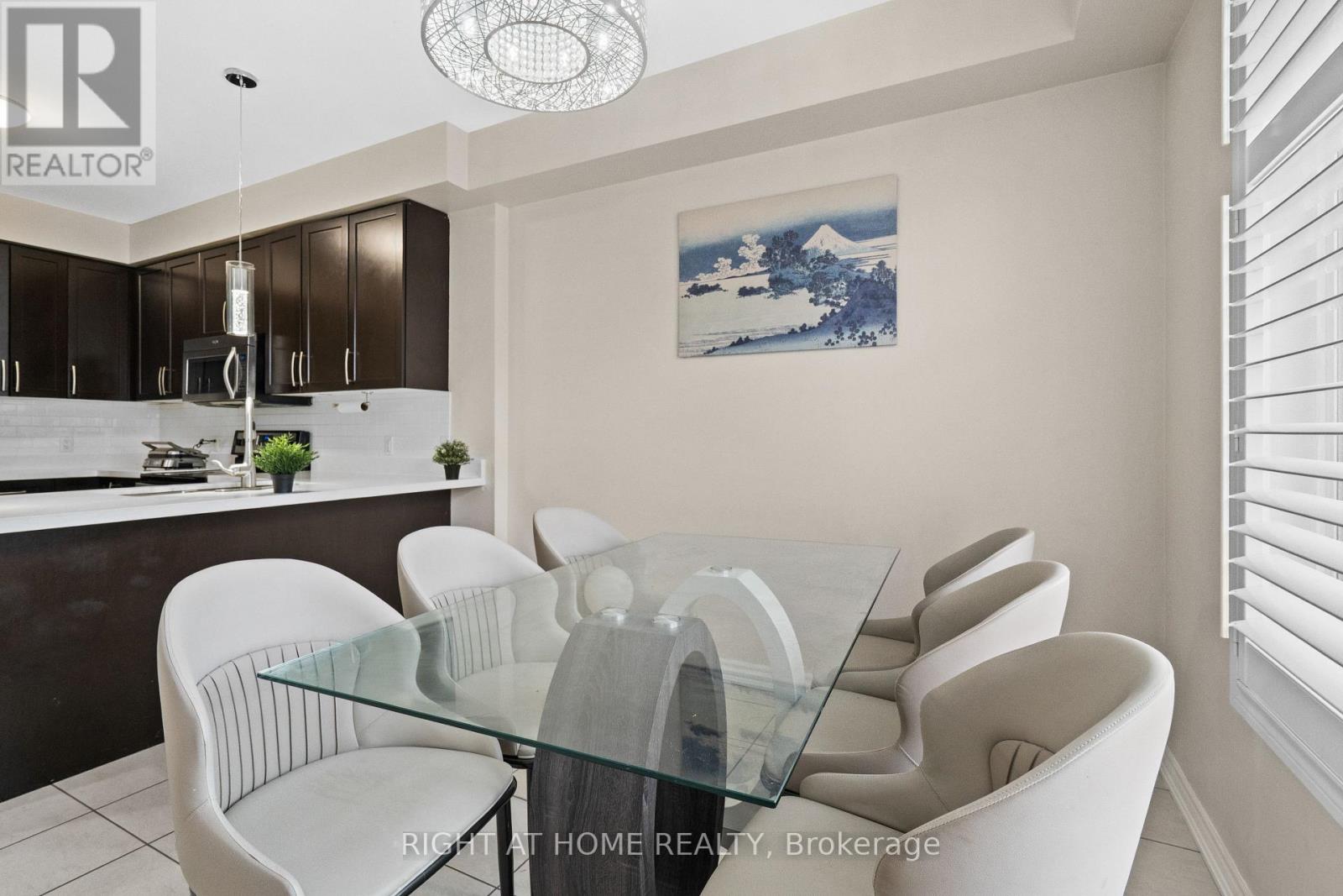 9 Magdalene Crescent, Brampton, Ontario  L6Z 0B4 - Photo 10 - W12750572