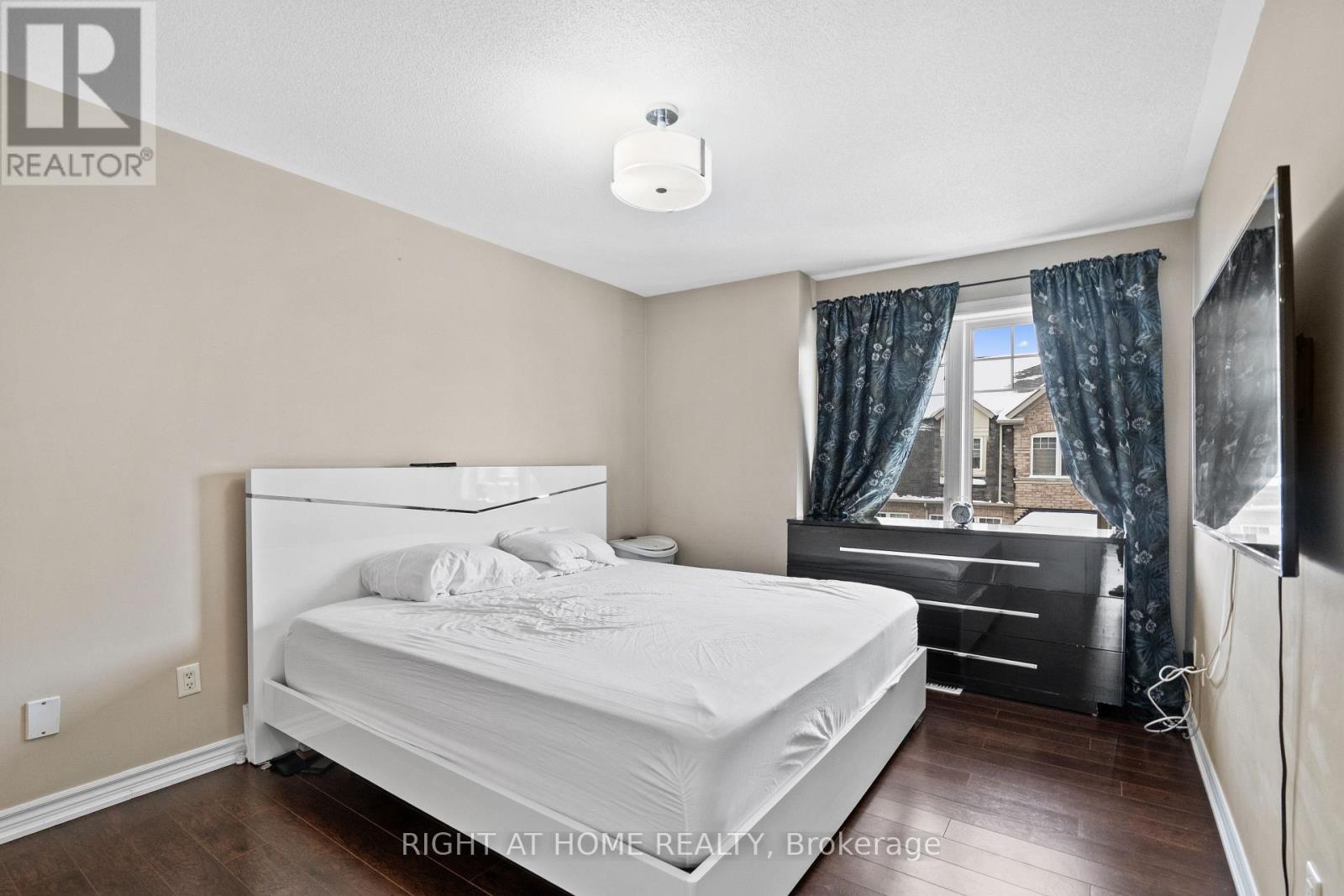 9 Magdalene Crescent, Brampton, Ontario  L6Z 0B4 - Photo 20 - W12750572