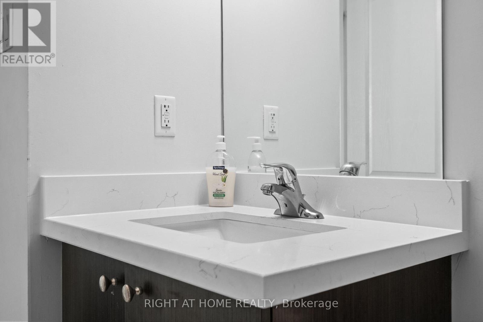 9 Magdalene Crescent, Brampton, Ontario  L6Z 0B4 - Photo 26 - W12750572