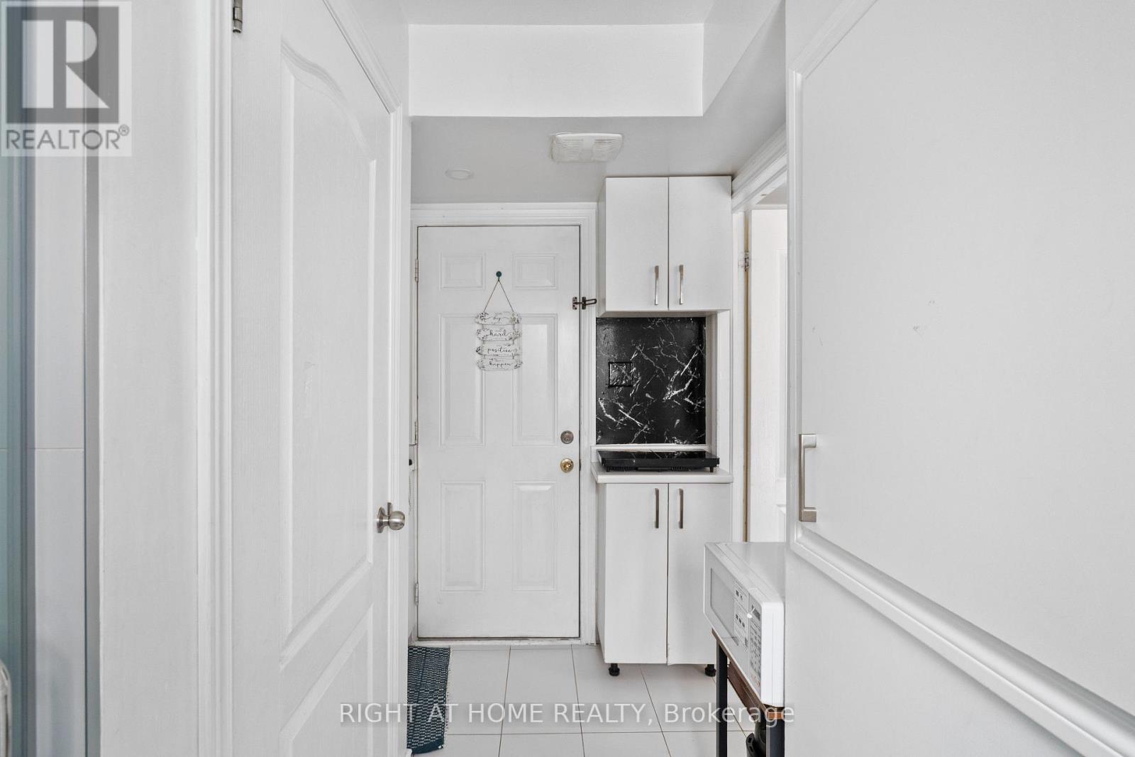 9 Magdalene Crescent, Brampton, Ontario  L6Z 0B4 - Photo 39 - W12750572