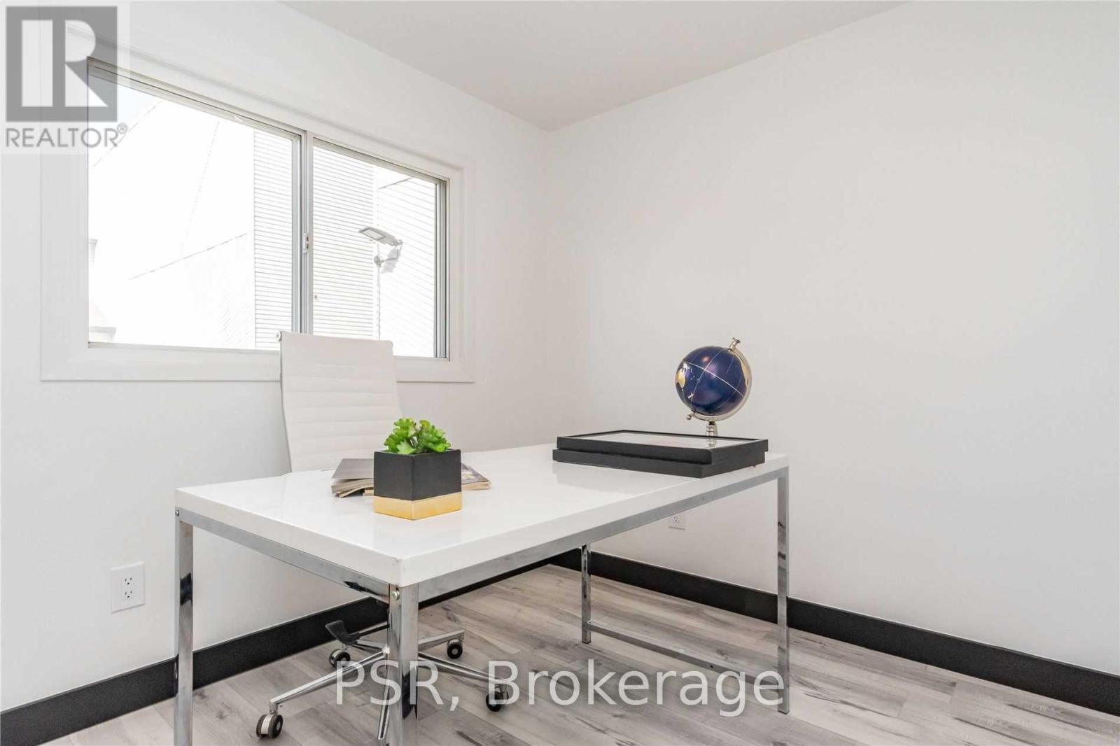 6 - 2 Blackthorn Avenue, Toronto (Weston-Pellam Park), Ontario  M6N 3H5 - Photo 13 - W12750576