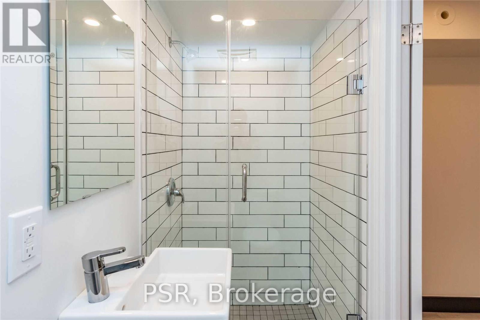 6 - 2 Blackthorn Avenue, Toronto (Weston-Pellam Park), Ontario  M6N 3H5 - Photo 18 - W12750576