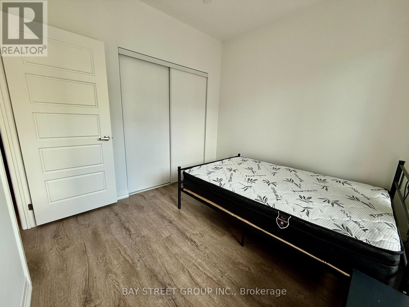 309 - 3265 Carding Mill Trail, Oakville, Ontario  L6M 5P7 - Photo 5 - W12750660