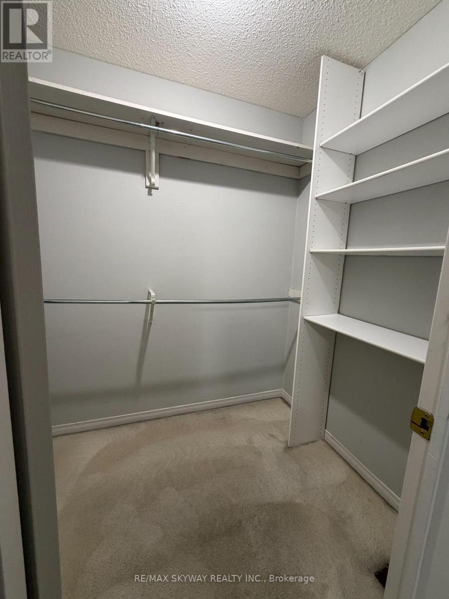 83 Mint Leaf Boulevard, Brampton, Ontario  L6R 2K2 - Photo 11 - W12750684