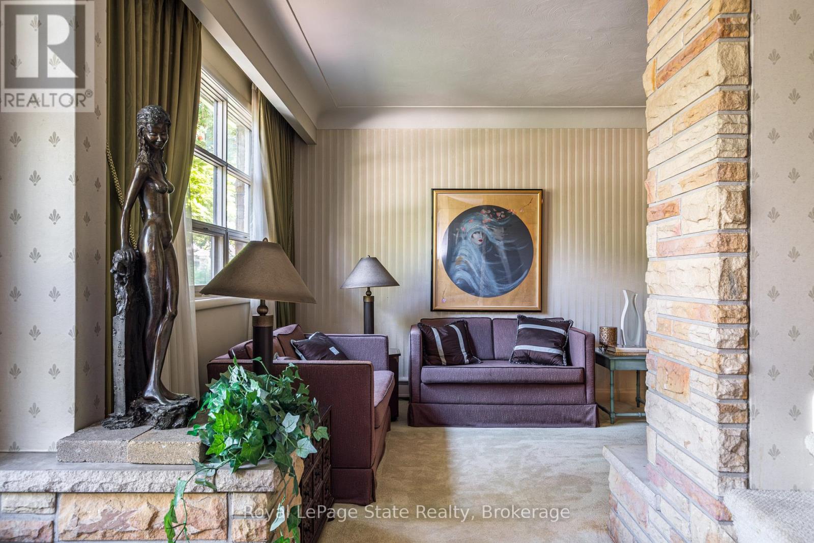 6 Freeland Court, Hamilton, Ontario  L8S 3R5 - Photo 9 - X12750466