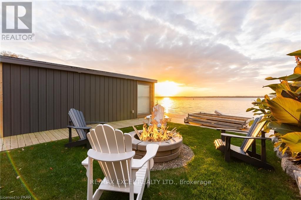 205 Snug Harbour Road, Kawartha Lakes, Ontario  K9V 4R6 - Photo 1 - X12750488