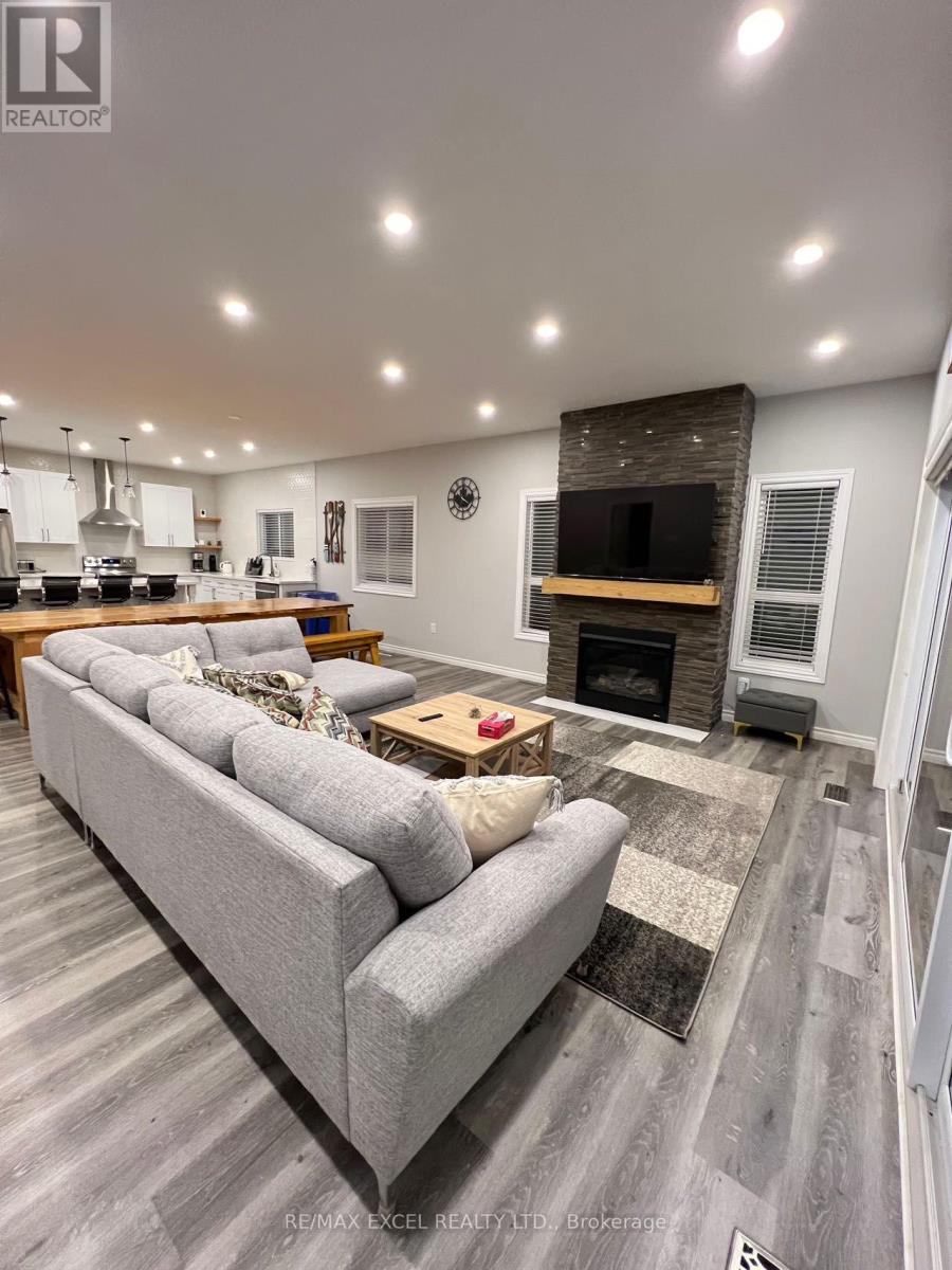 205 Snug Harbour Road, Kawartha Lakes, Ontario  K9V 4R6 - Photo 18 - X12750488