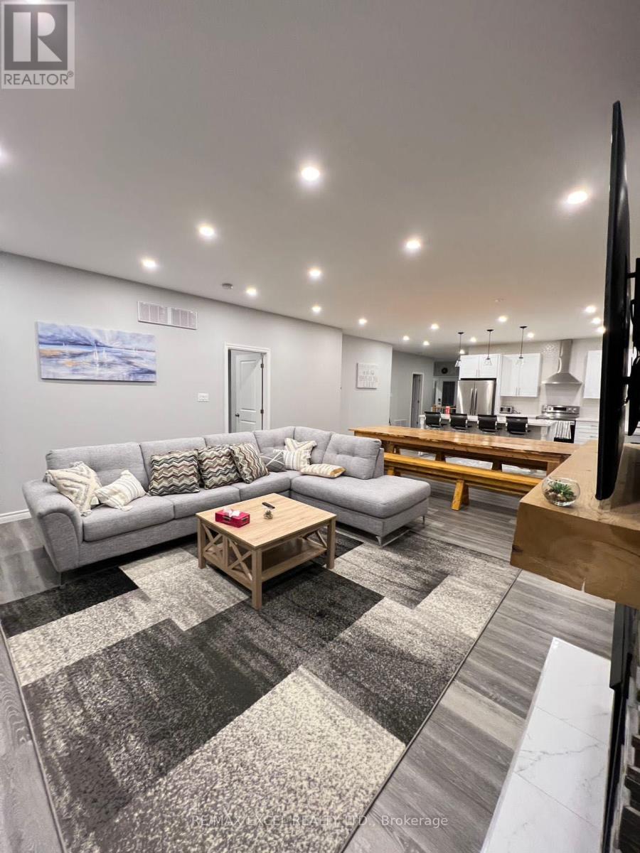 205 Snug Harbour Road, Kawartha Lakes, Ontario  K9V 4R6 - Photo 19 - X12750488