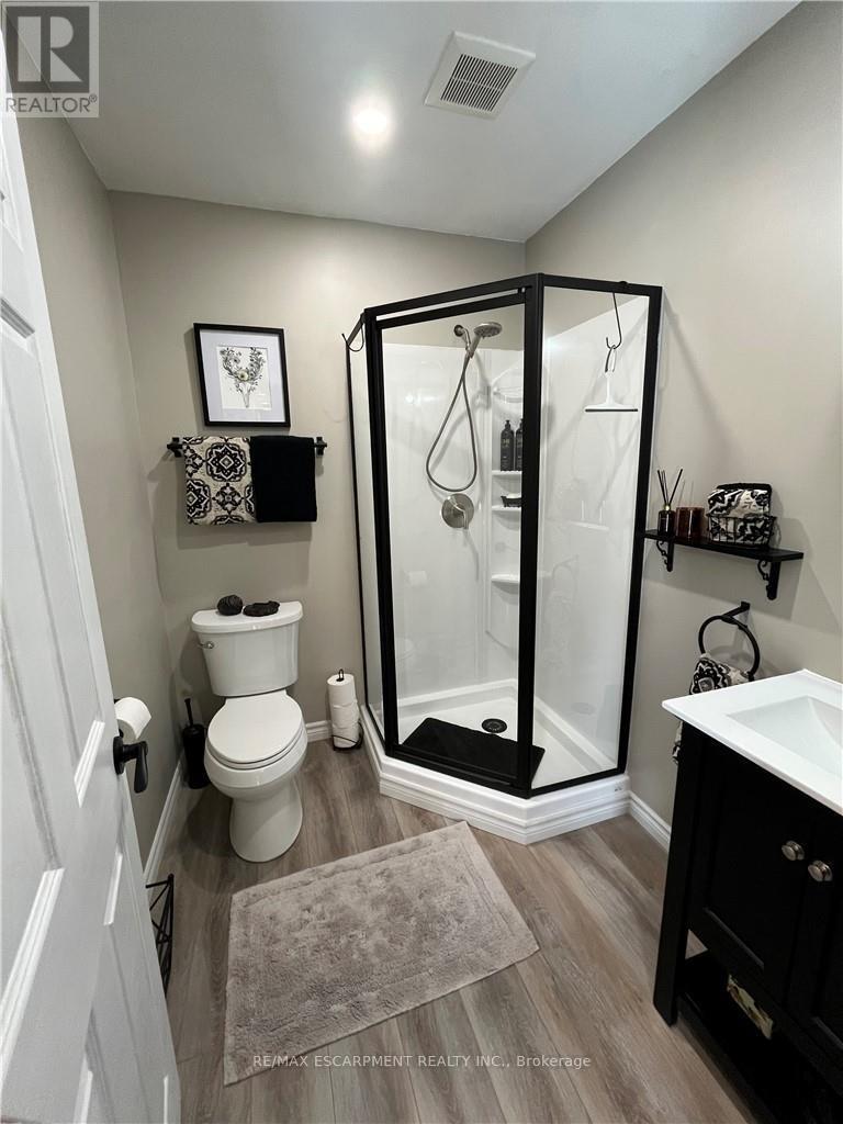 56 King Street W, Hamilton, Ontario  L9H 1T8 - Photo 25 - X12750494