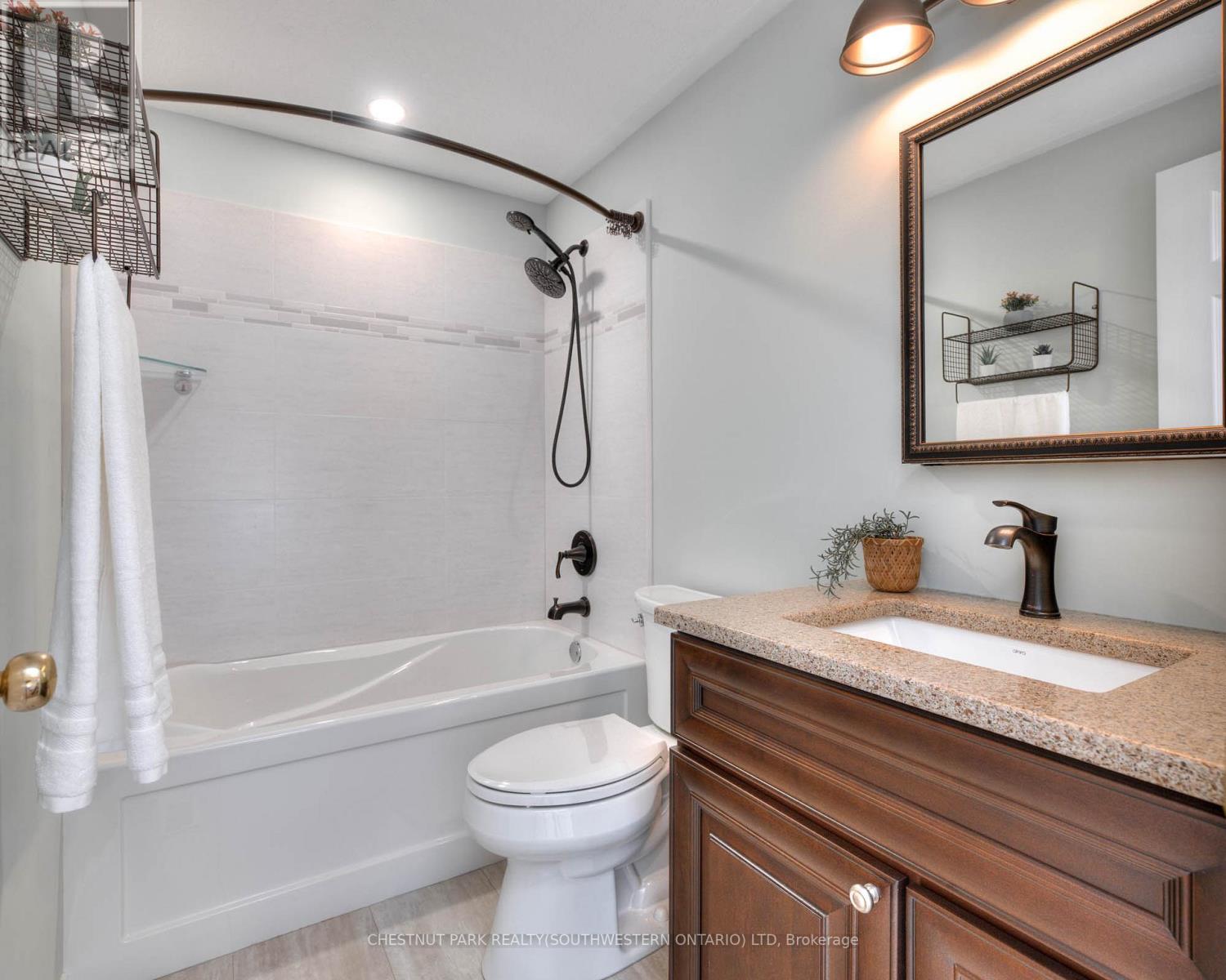 38 Heatherwood Place, Kitchener, Ontario  N2N 3P4 - Photo 26 - X12750536