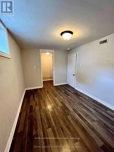 Bsmt - 43 Woodlawn Avenue, Brantford, Ontario  N3V 1A6 - Photo 6 - X12750562