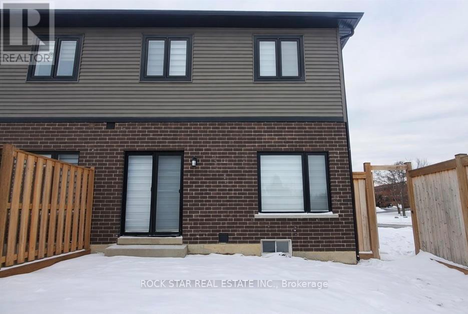 3 Southam Lane, Hamilton, Ontario  L9C 0E9 - Photo 32 - X12750604