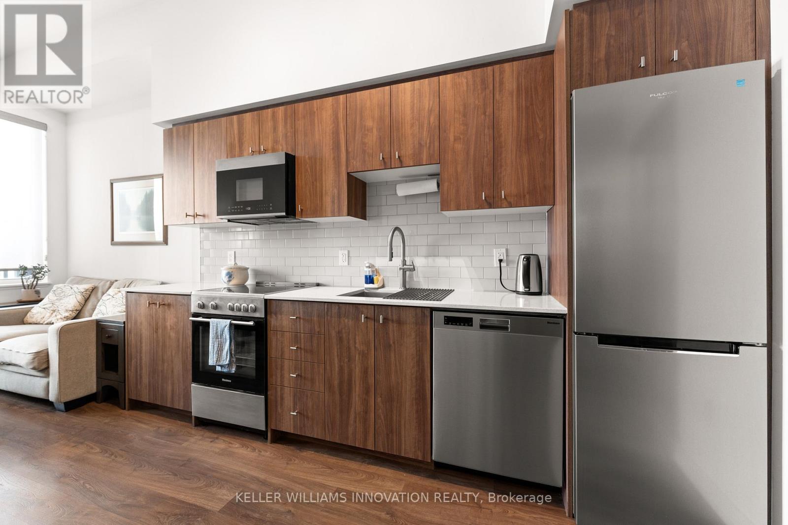 317 - 15 Wellington Street, Kitchener, Ontario  N2G 0E4 - Photo 12 - X12750668