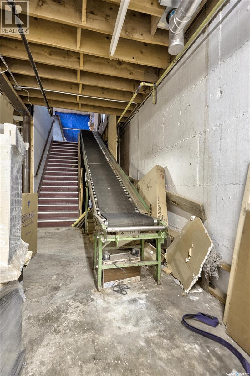 36 13th Street W, Prince Albert, Saskatchewan  S6V 3E8 - Photo 11 - SK027815