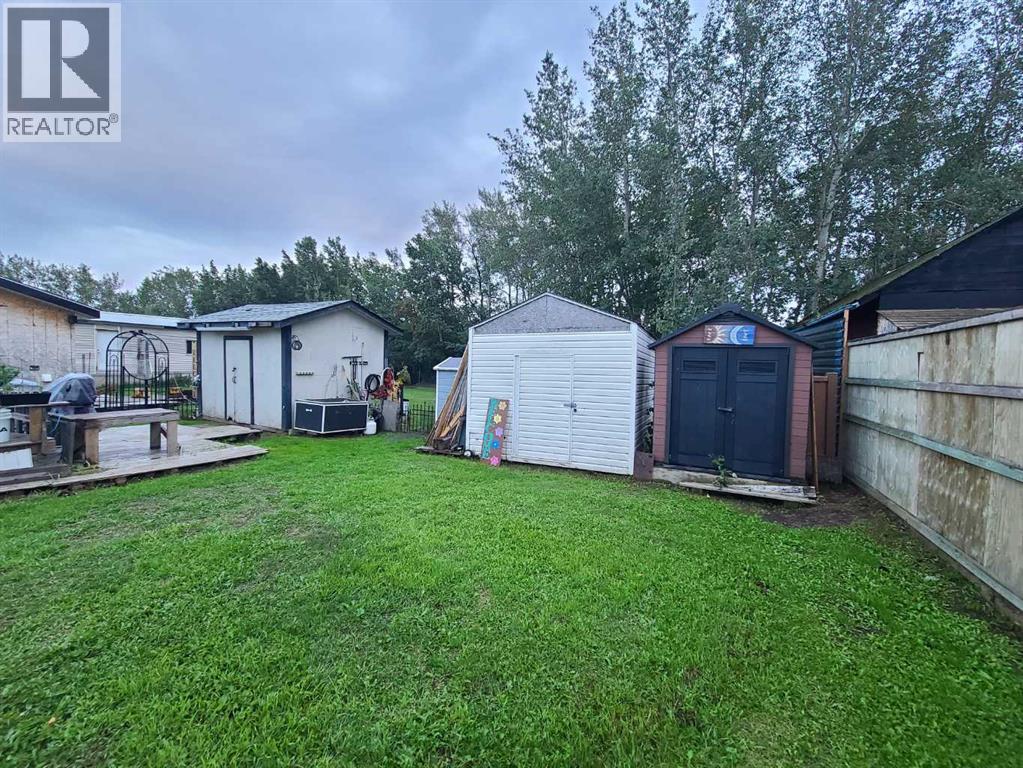 5533 And 5531 51 Street, Berwyn, Alberta  T0H 0E0 - Photo 23 - A2276963