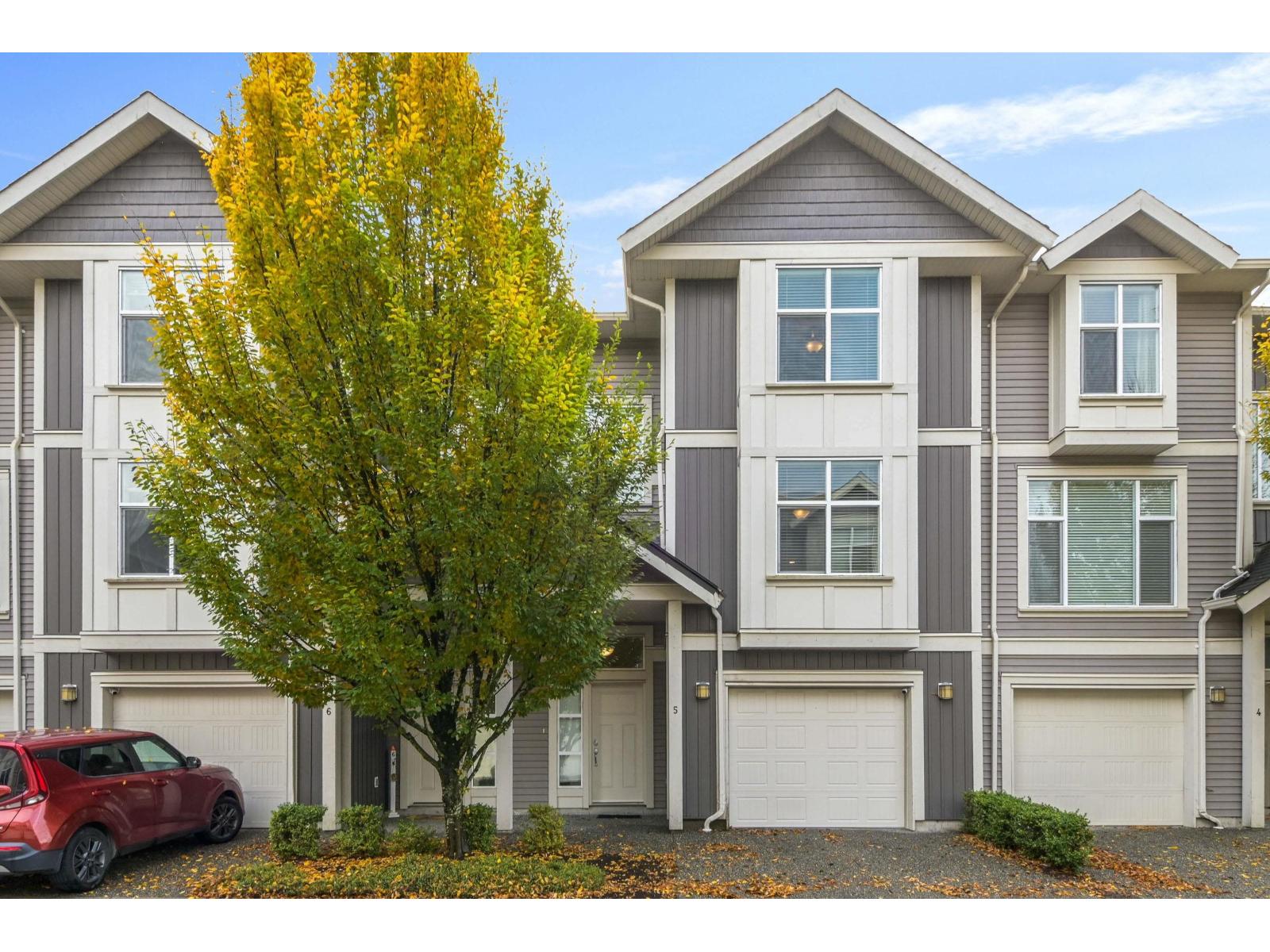 5 9270 Broadway Street, Chilliwack Proper East, Chilliwack, British Columbia  V2P 0E5 - Photo 2 - R3085470