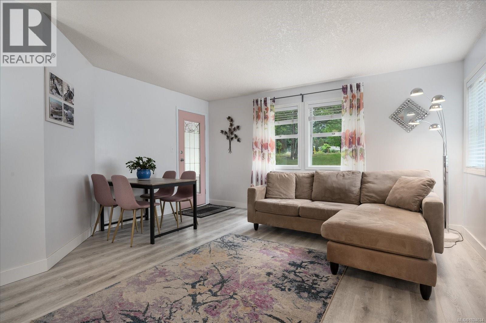 6 2993 104th St, Nanaimo, British Columbia